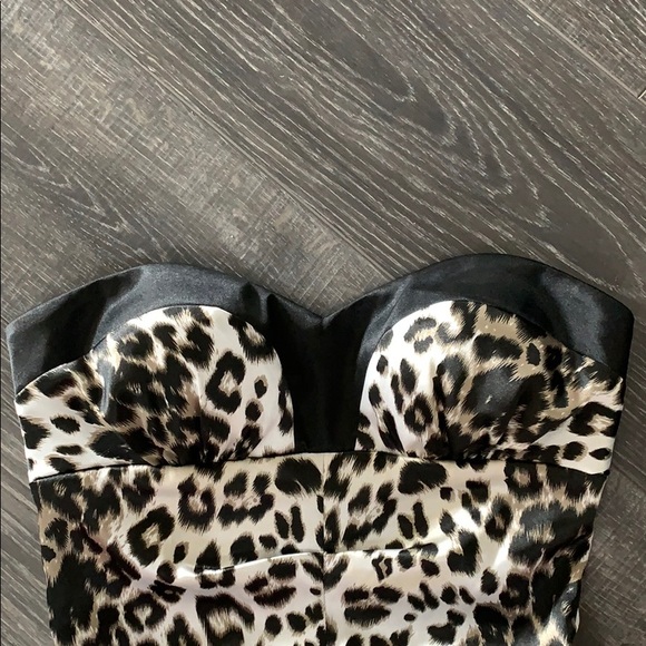 Cheetah print dress - Picture 2 of 6